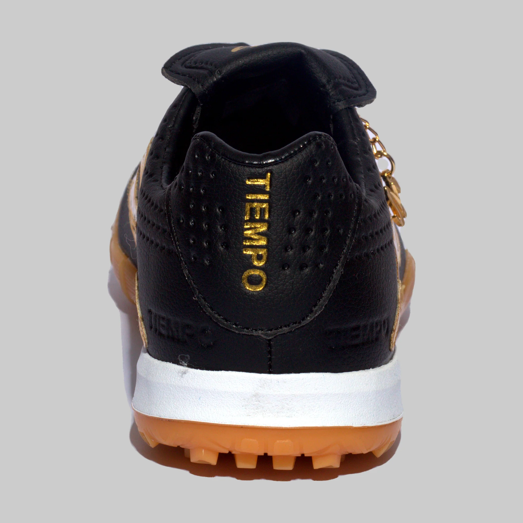 Estilo Golden Negro-Dorado Turf